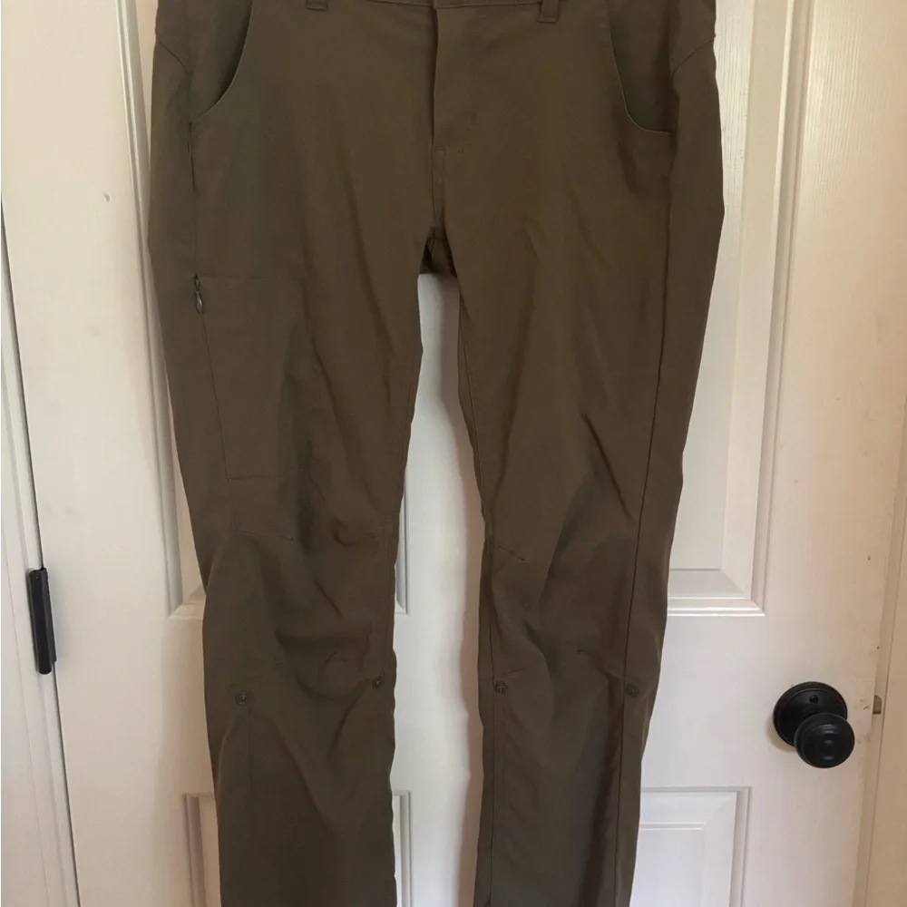 PRANA Straight-Leg Utility Pants in Olive Green. SIZE 6.  So soft! - Picture 4 of 7